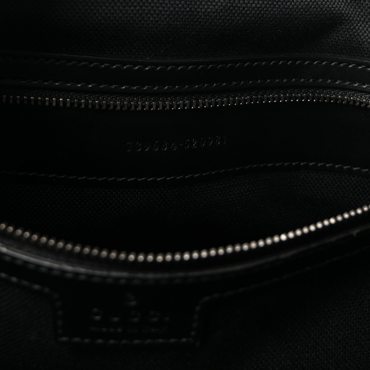 Calfskin Matelasse Monochrome Large GG Marmont Tote Bag Black