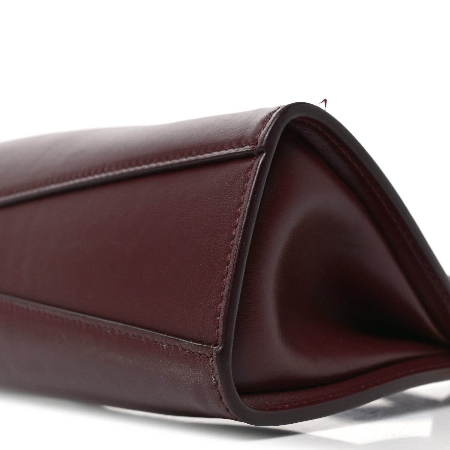 Calfskin Le Click East West Bag Rouge Grenat