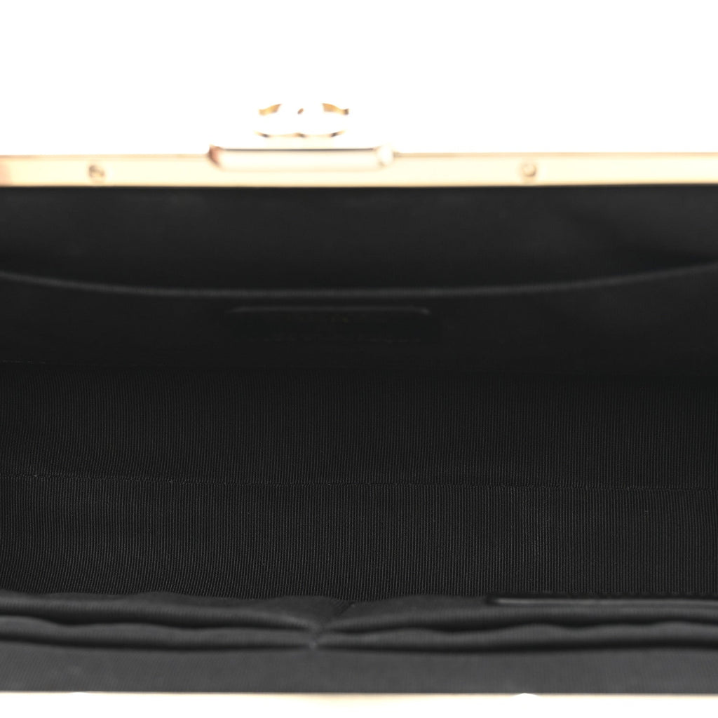Tweed Quilted Kiss Lock Clutch Black
