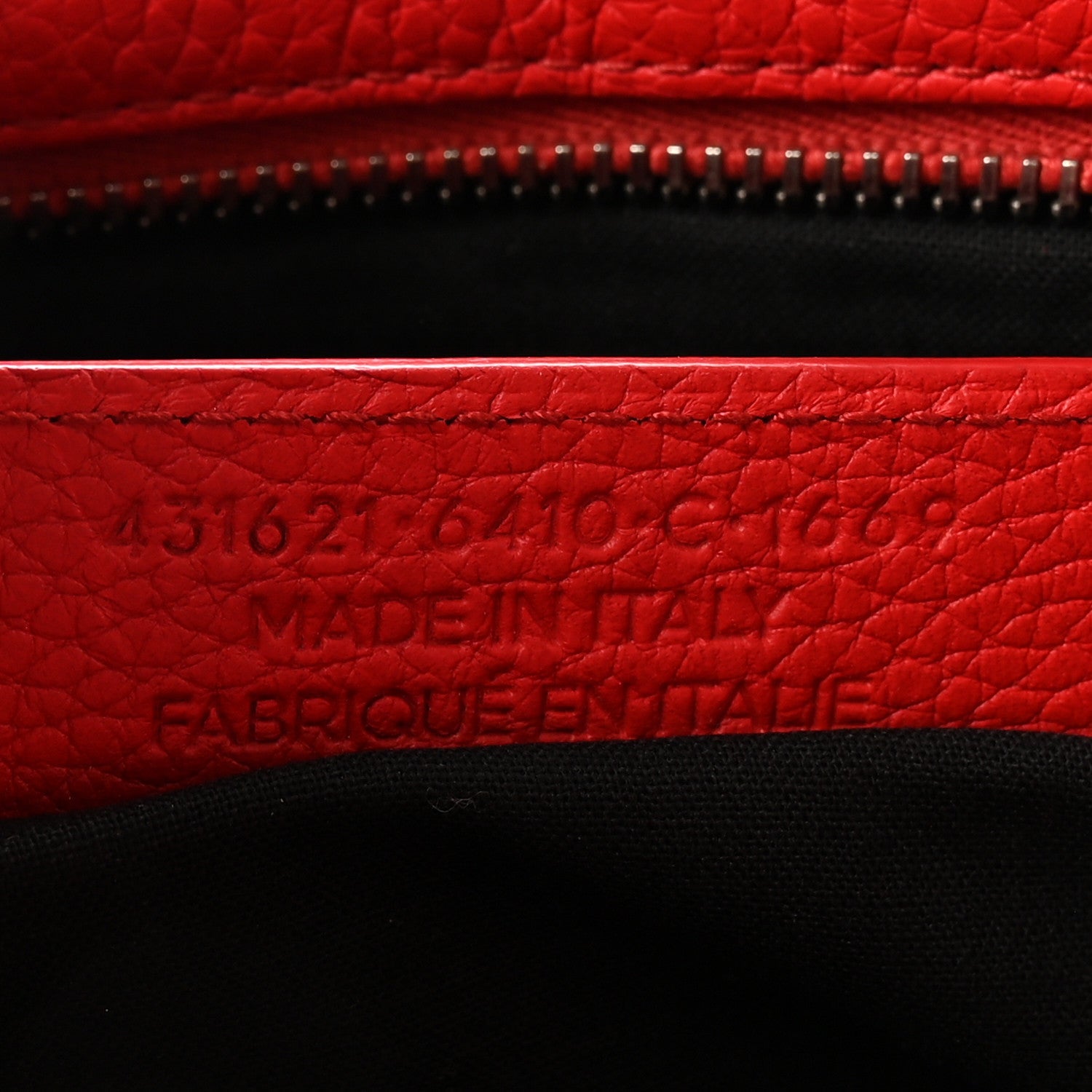 Vibrato Calfskin Classic Silver Hardware S City Rouge Cerise