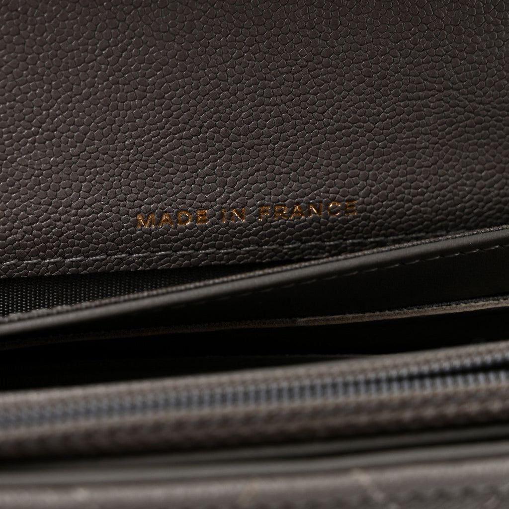 Caviar Quilted Medium Boy Flap Wallet Grey
