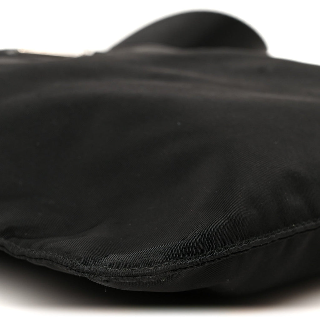 Nylon Vela Flat Messenger Bag Black