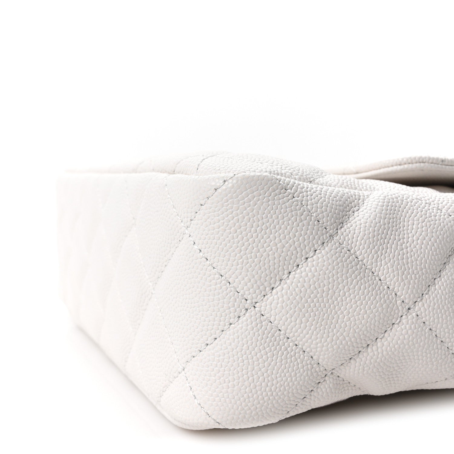 Caviar Quilted Wavy CC Hobo White