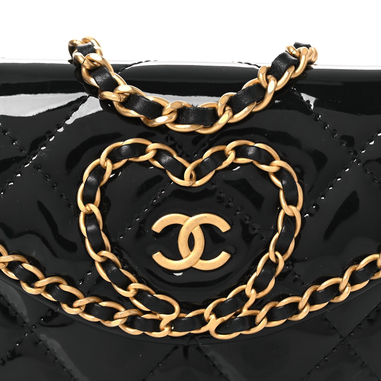Patent Quilted Chain Around Heart Mini Chain Flap Black