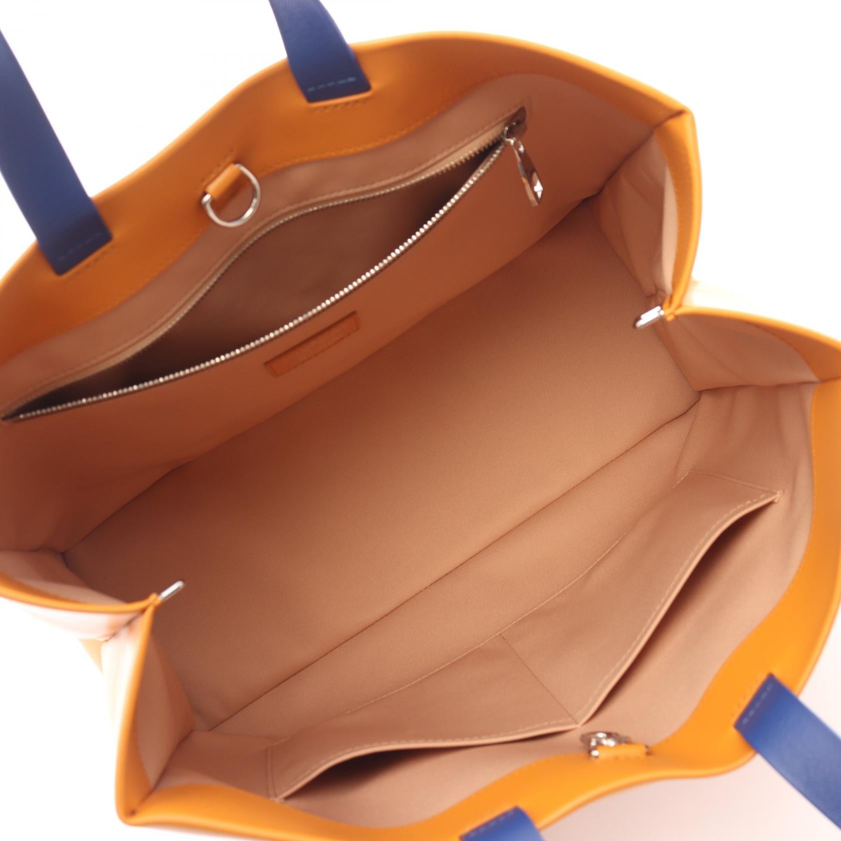 Louis Vuitton Shopper Tote MM Leather Tote Bag