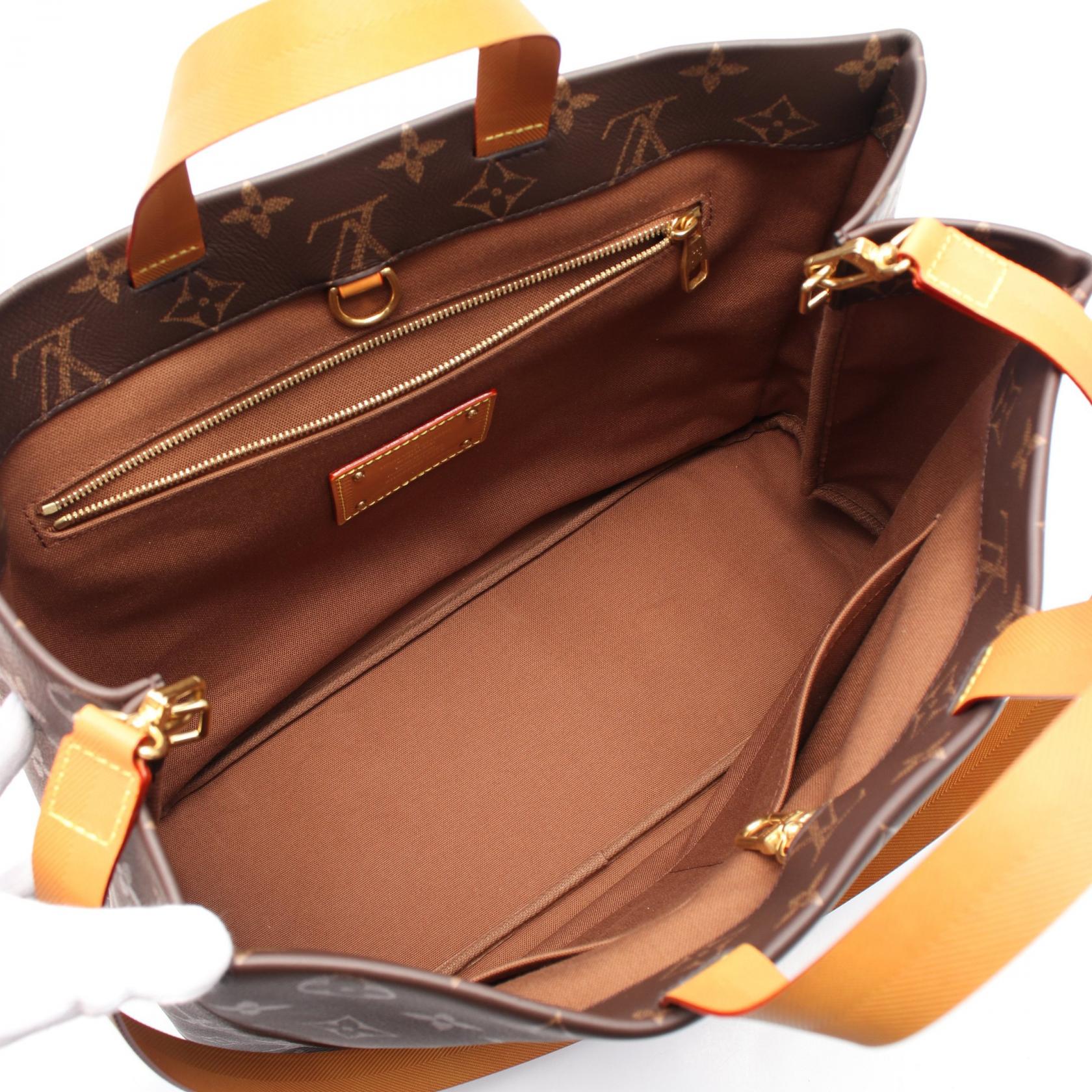 Louis Vuitton Shopper Tote MM Monogram Leather Tote Bag