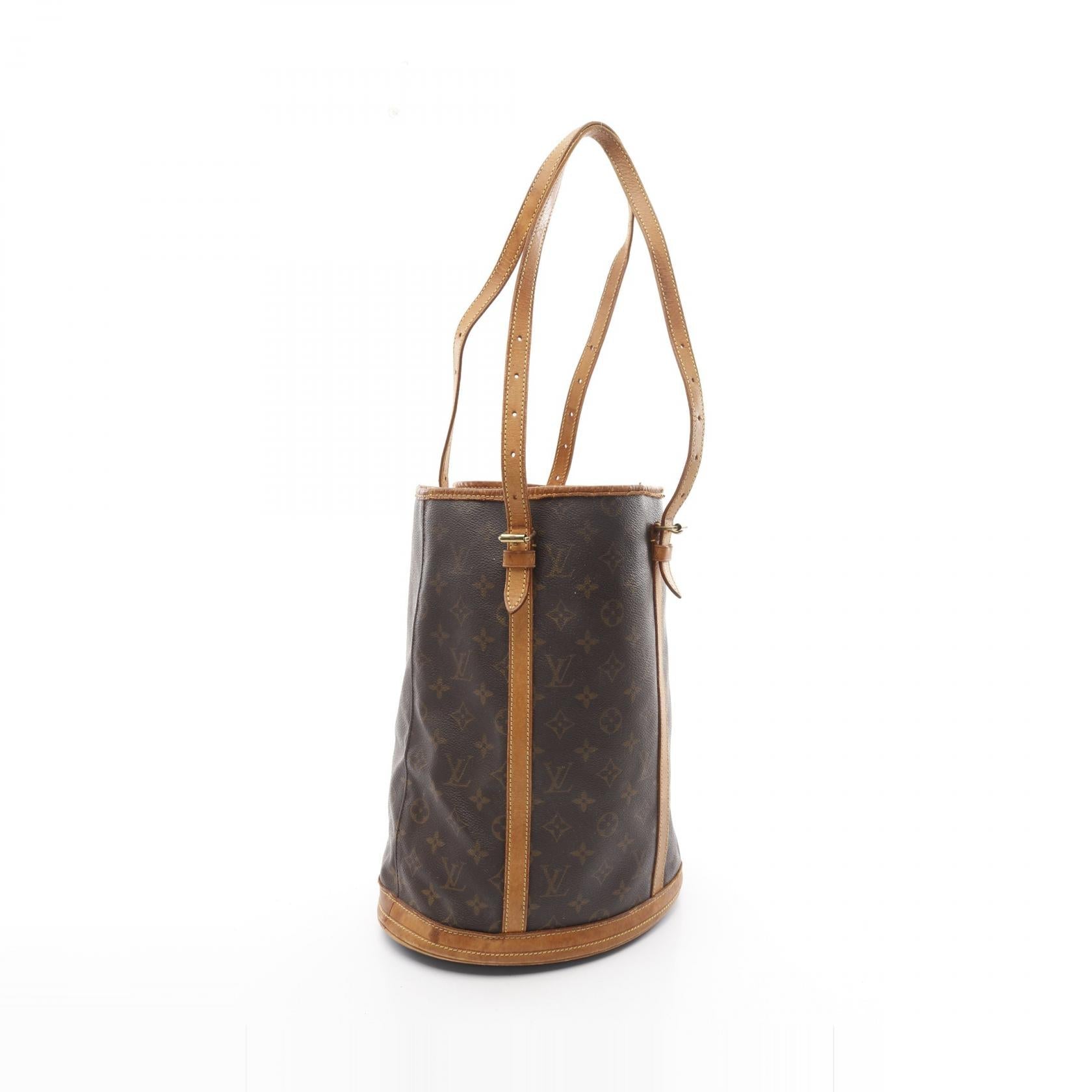 Louis Vuitton Bucket GM Monogram Shoulder Bag