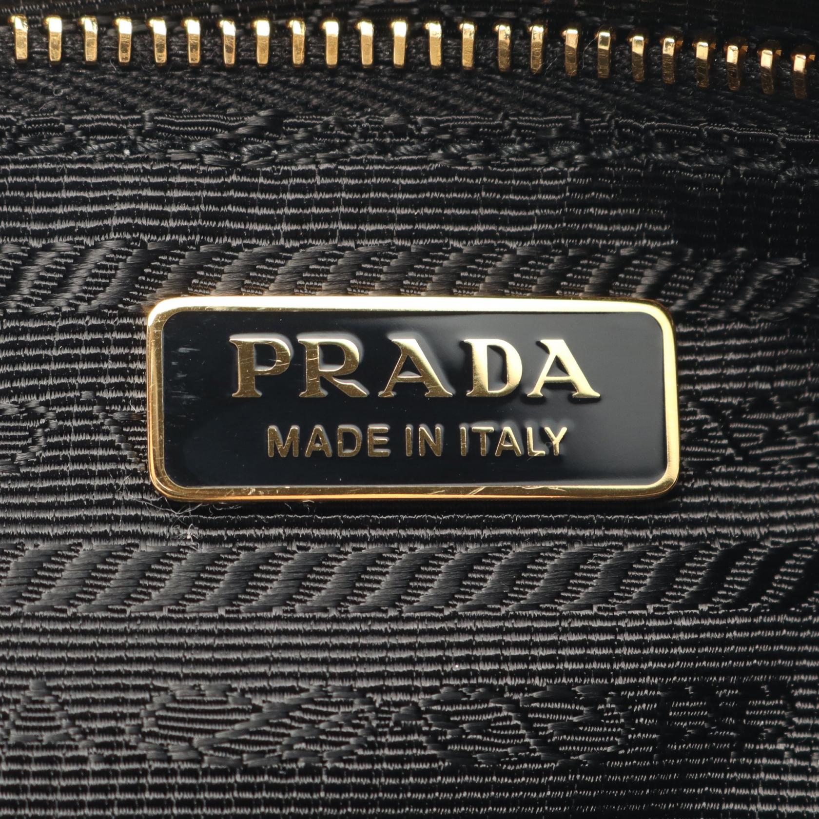 Prada SOFT GRAIN Calf Leather Shoulder Bag