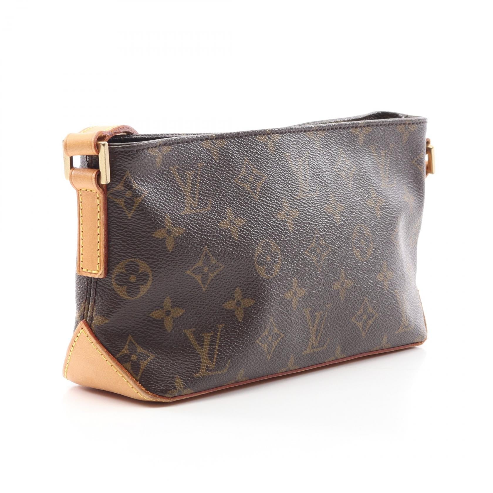 Louis Vuitton Trotteur Monogram Shoulder Bag