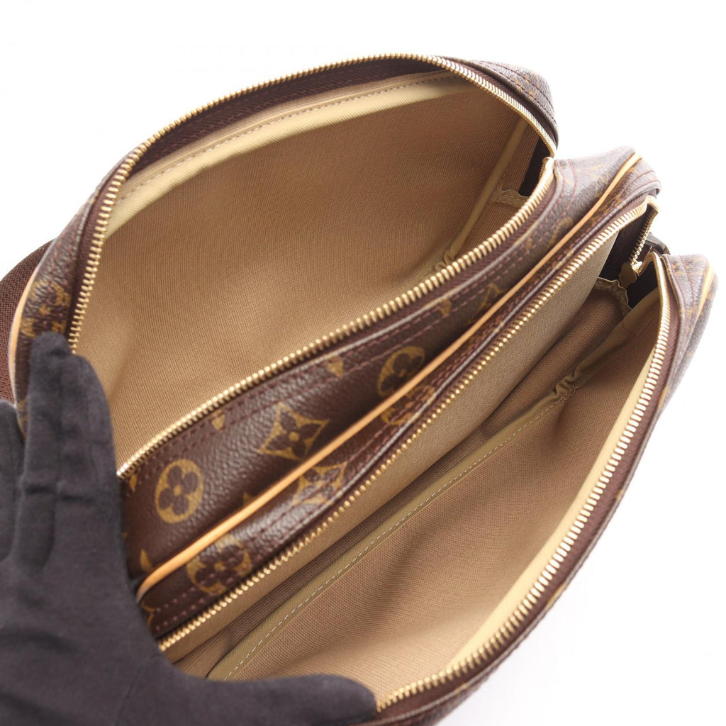 Louis Vuitton Reporter PM Monogram Coated Canvas Shoulder Bag