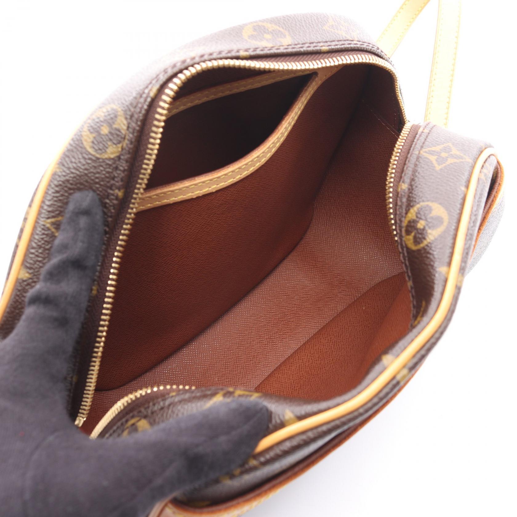 Louis Vuitton Blois Monogram Shoulder Bag