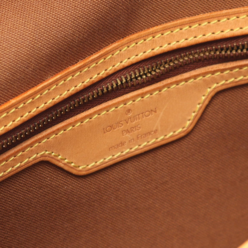 Louis Vuitton Gibeciere PM Monogram Shoulder Bag