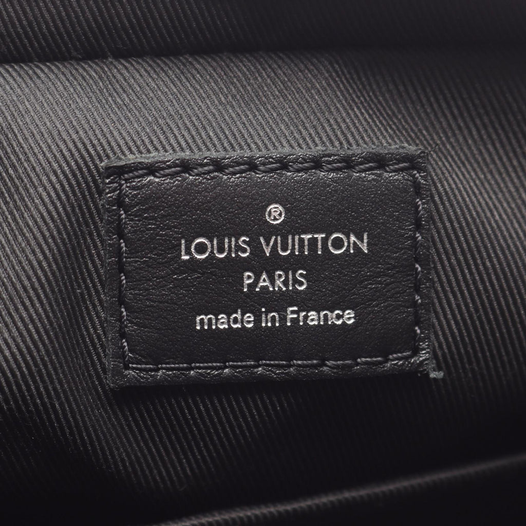 Louis Vuitton Trio Messenger Damier Graphite Coated Canvas Shoulder Bag