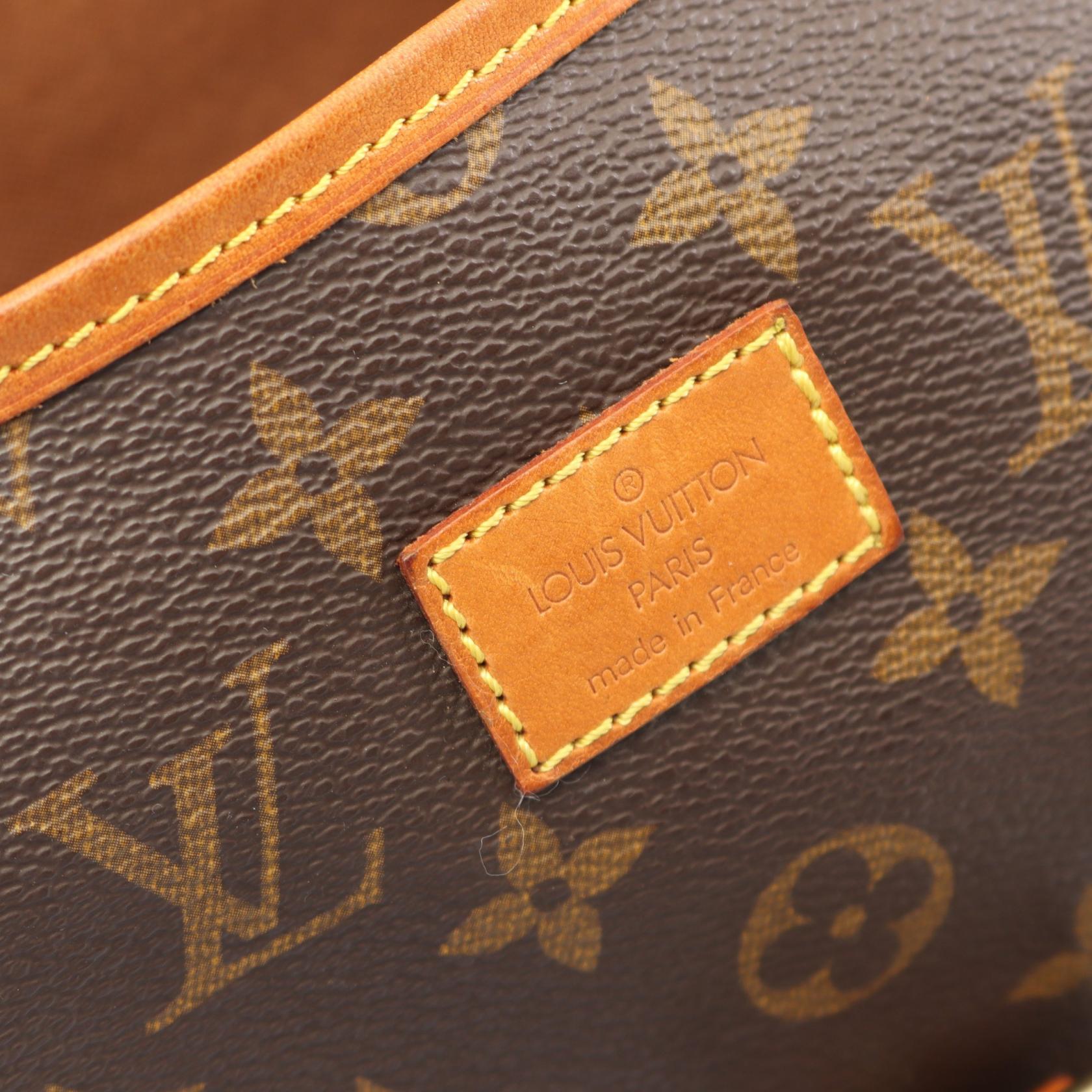 Louis Vuitton Saumur 35 Monogram Shoulder Bag