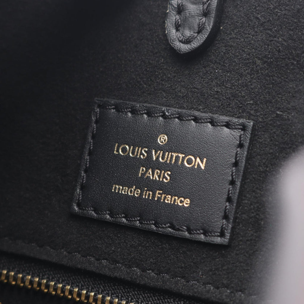 Louis Vuitton Fold Tote MM Monogram Coated Canvas Tote Bag