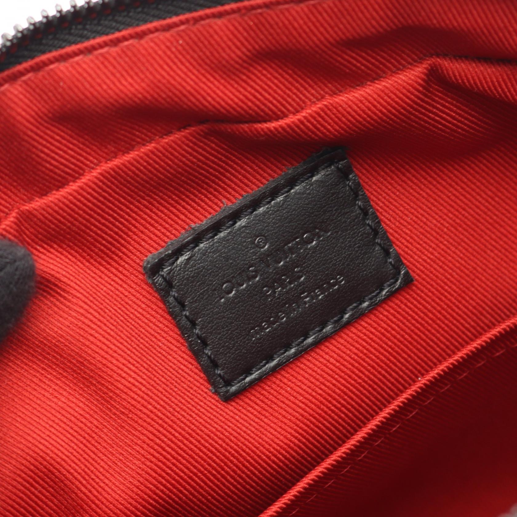 Louis Vuitton Utility Messenger Damier Graphite Coated Canvas Shoulder Bag