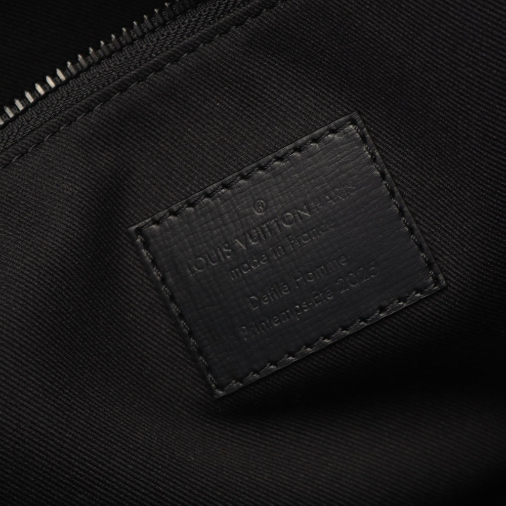 Louis Vuitton Shopper Tote MM Leather Tote Bag