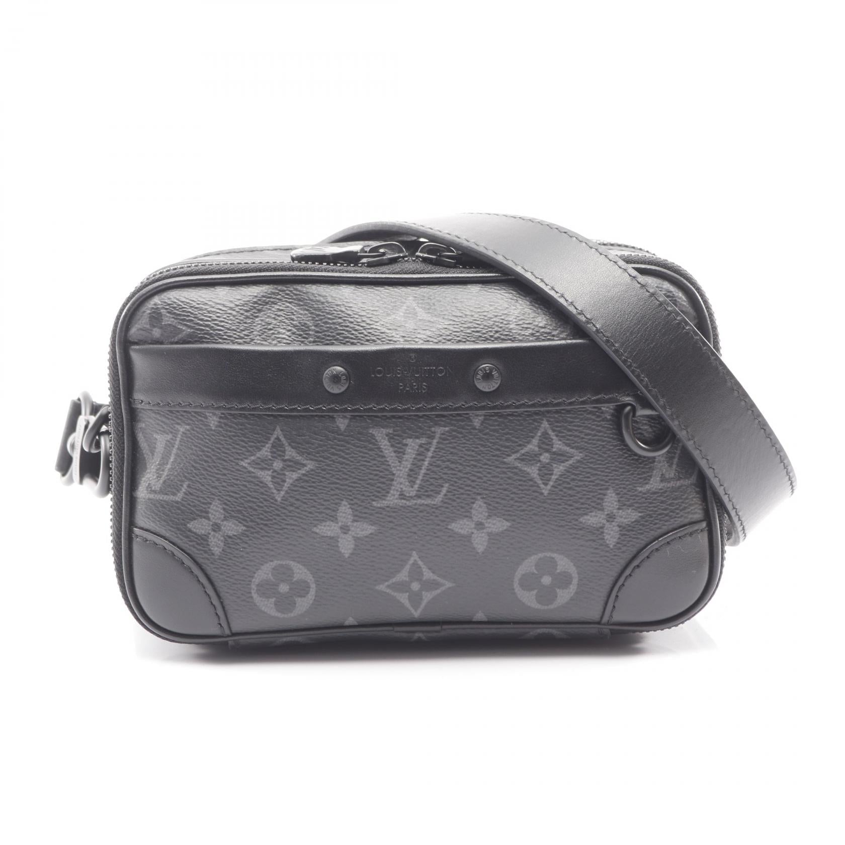 Louis Vuitton Alpha Wearable Wallet Monogram Shoulder Bag