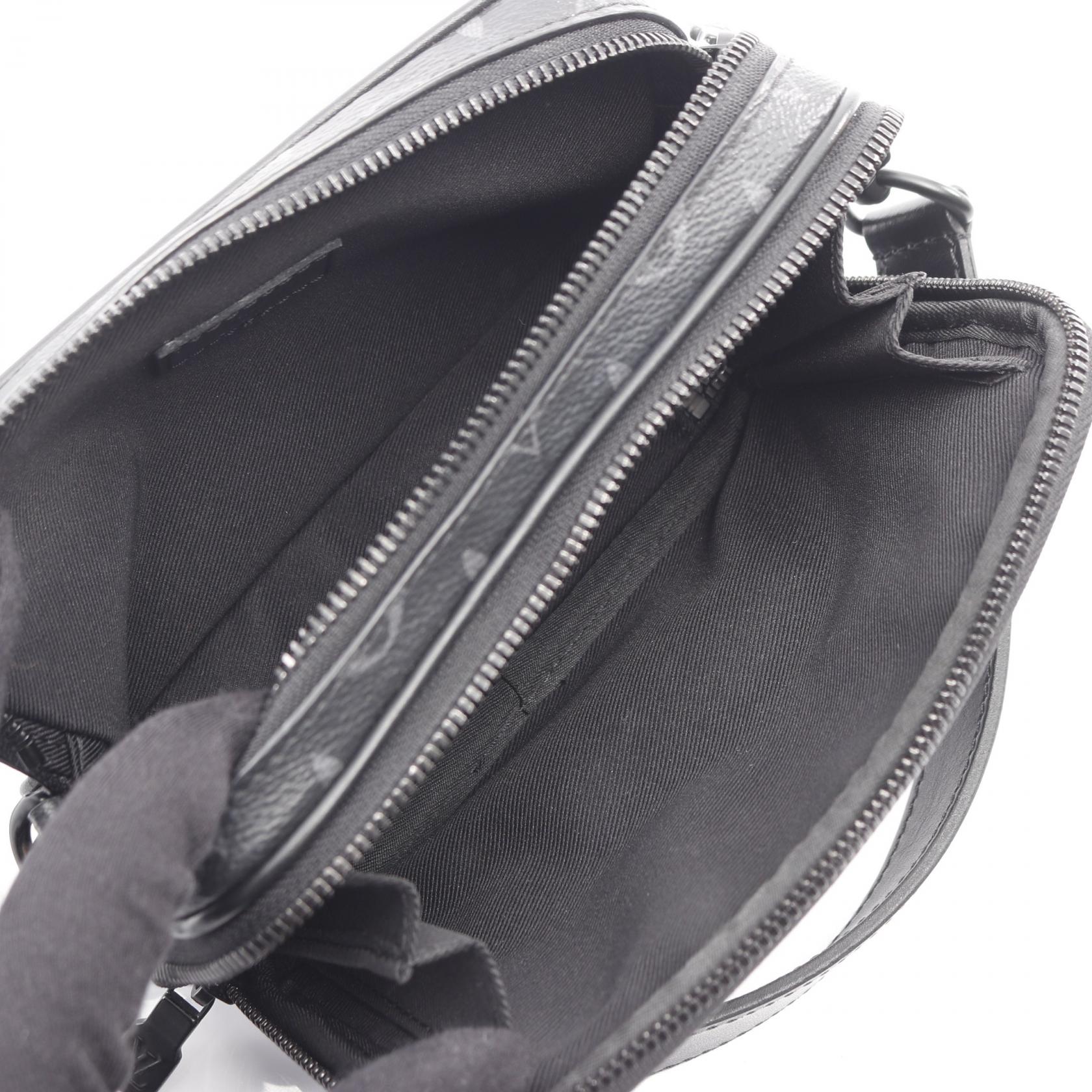 Louis Vuitton Alpha Wearable Wallet Monogram Shoulder Bag