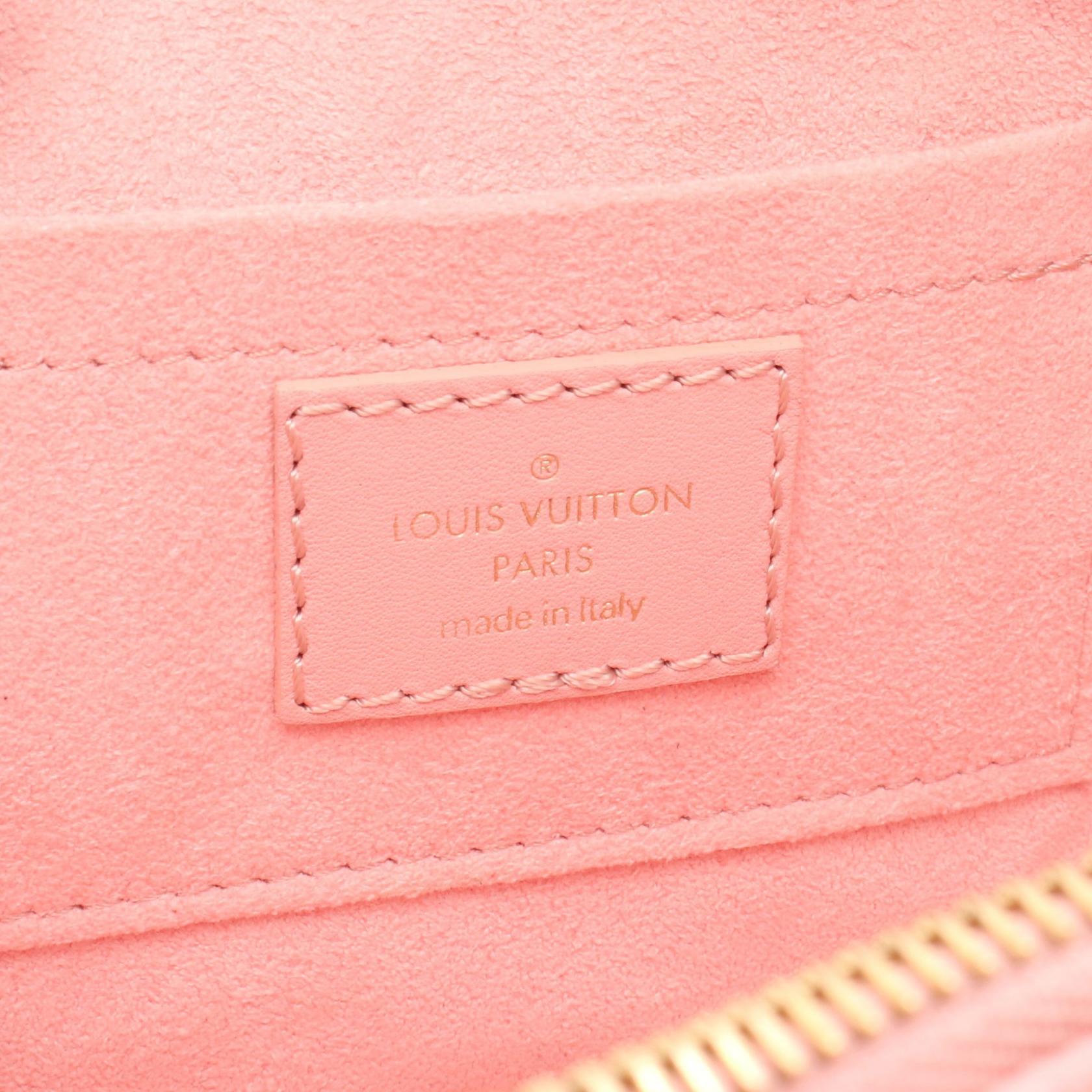 Louis Vuitton New Wave Heart Bag Love Lock Leather Shoulder Bag