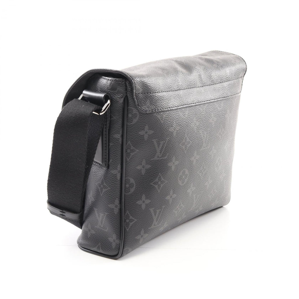 Louis Vuitton District PM NM Monogram Shoulder Bag