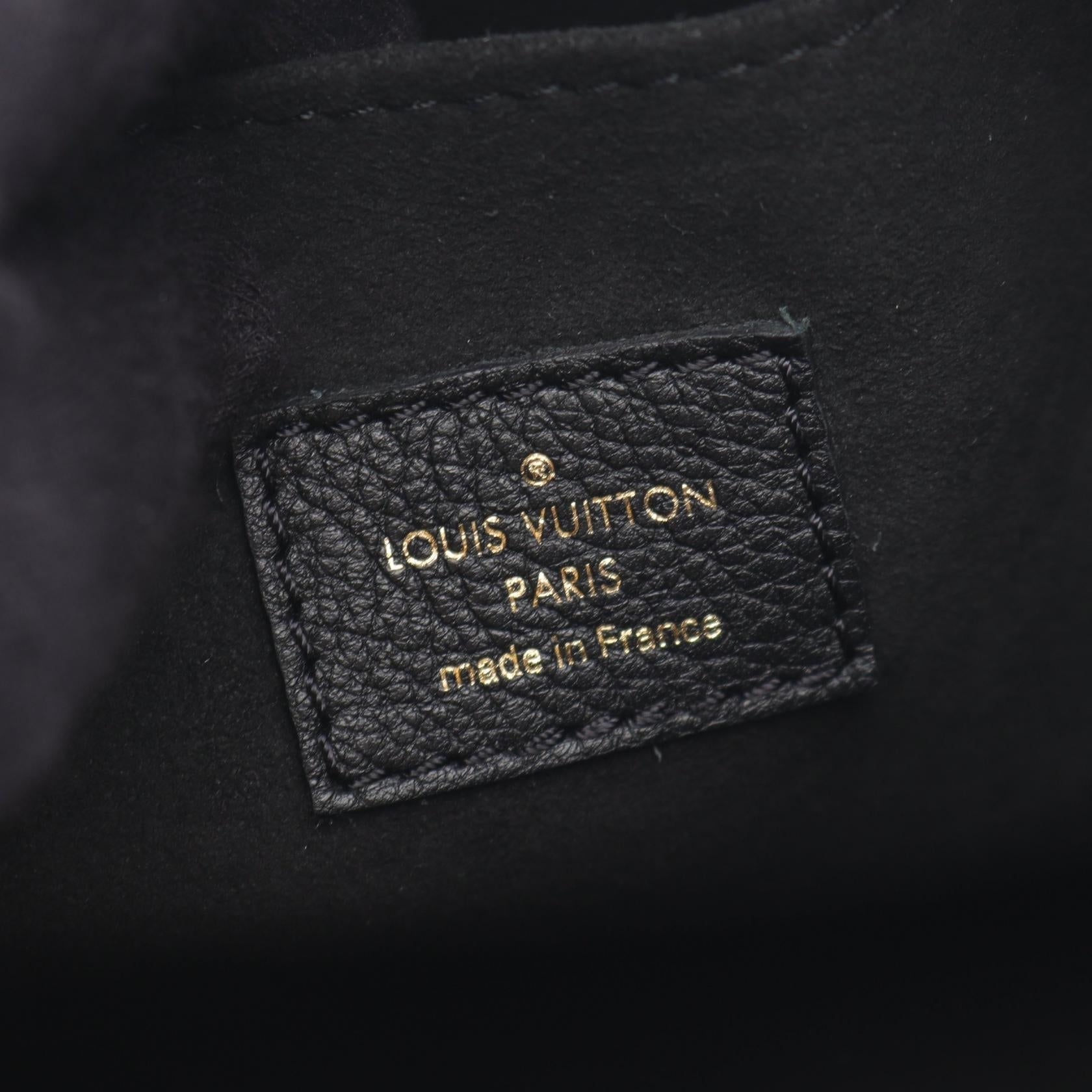 Louis Vuitton Lock & Go Grained Calf Leather Shoulder Bag