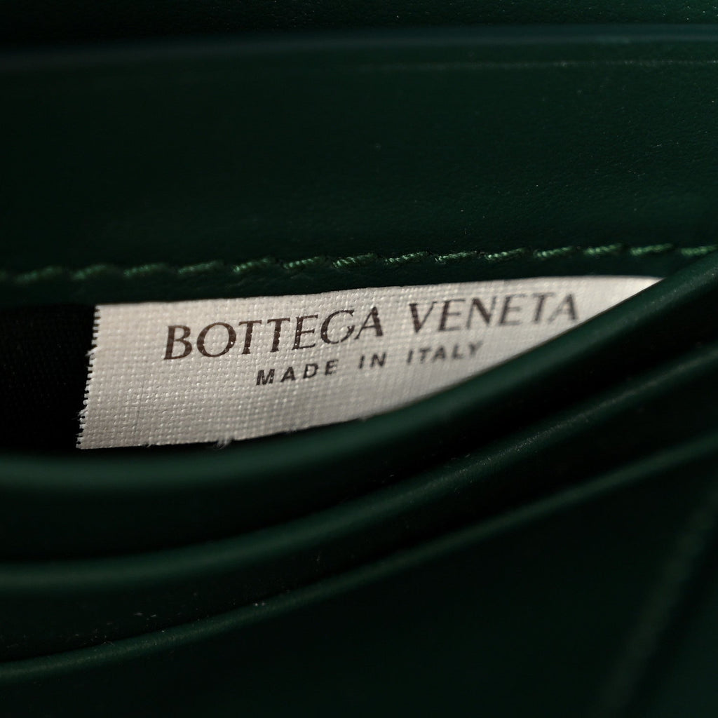Nappa Intrecciato Long Andiamo Top Handle Clutch Emerald Green