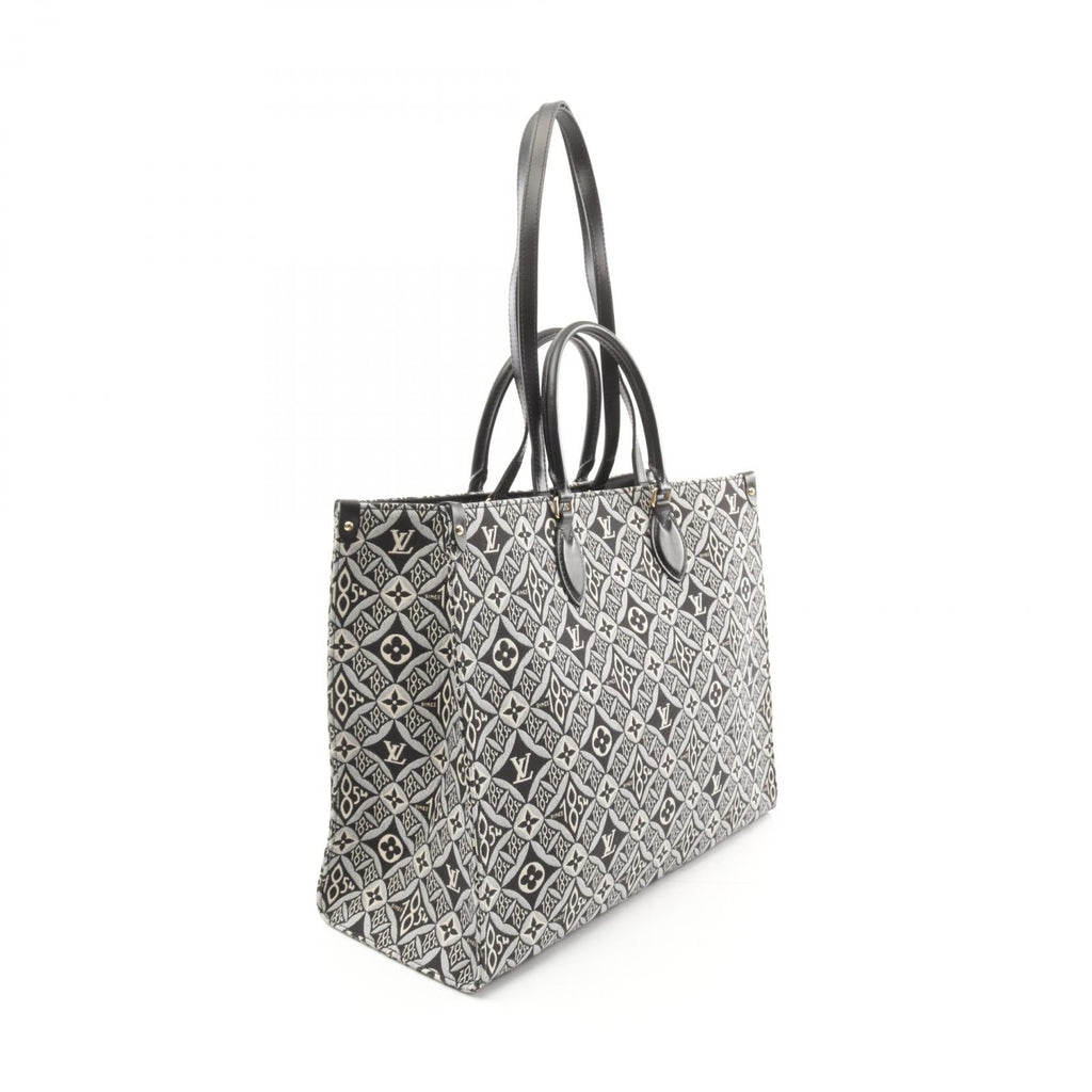 Louis Vuitton OnTheGo GM Monogram Tote Bag