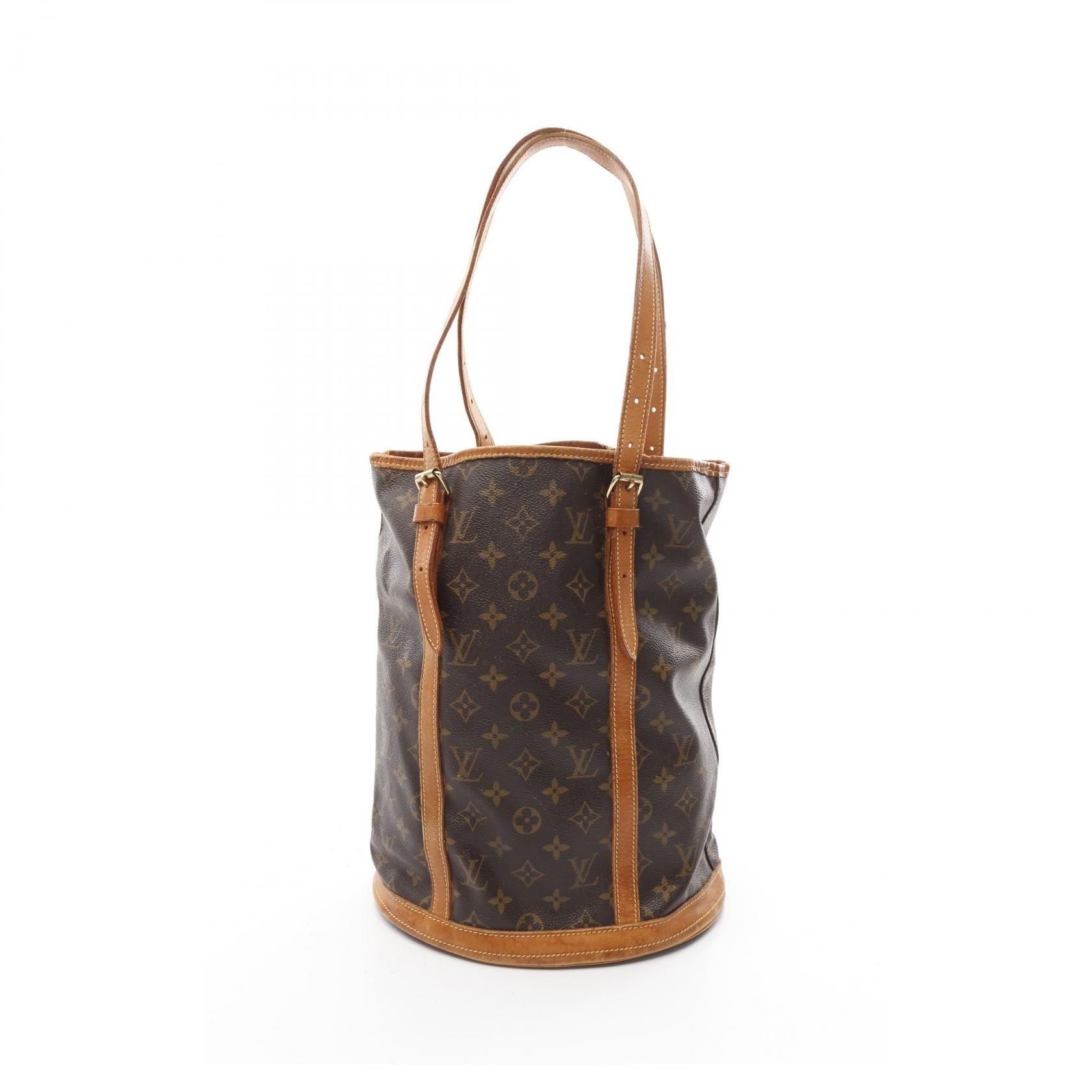 Louis Vuitton Bucket GM Monogram Shoulder Bag