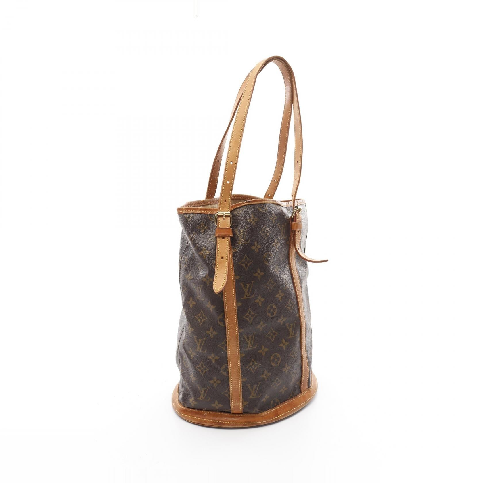 Louis Vuitton Bucket GM Monogram Shoulder Bag