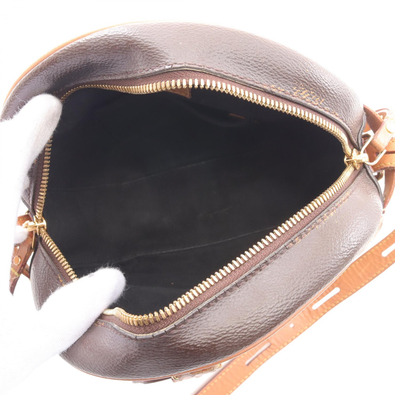 Louis Vuitton Boite Chapeau Souple Monogram Giant Reverse Shoulder Bag