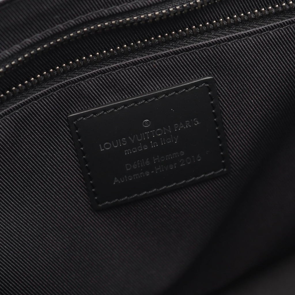 Louis Vuitton Messenger Voyage PM Monogram Shoulder Bag