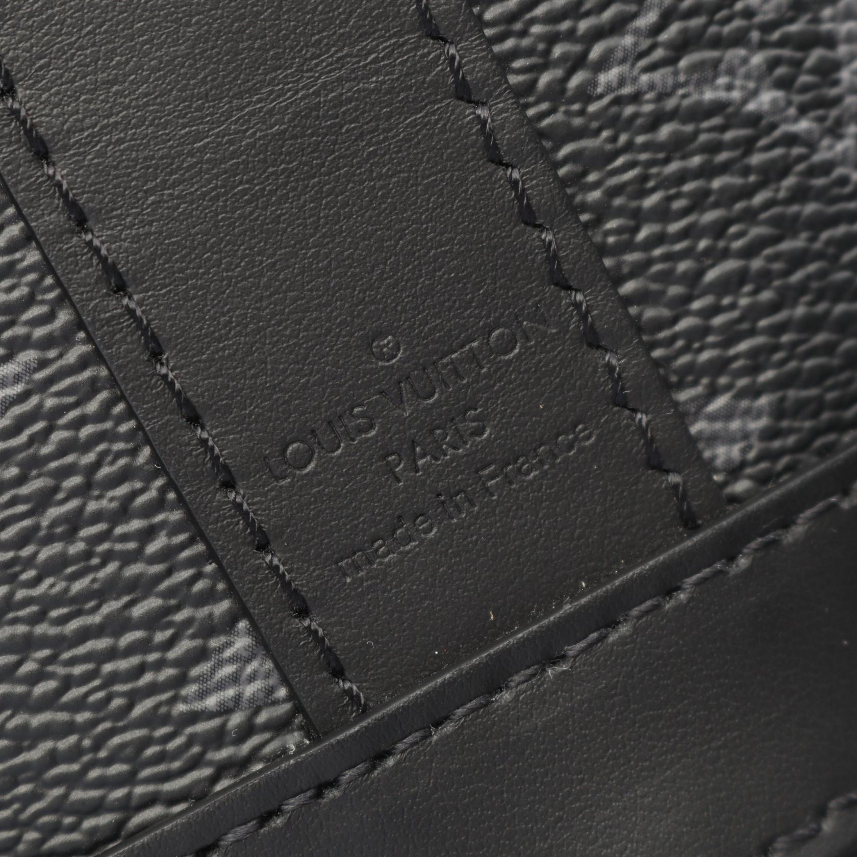 Louis Vuitton Envelope Monogram Shoulder Bag