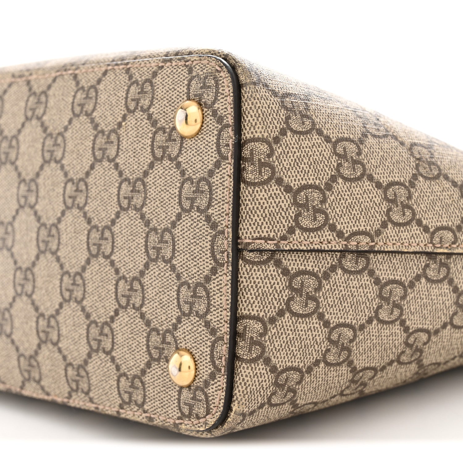 GG Supreme Monogram Medium Zippered Bucket Tote Beige Hibiscus Red New Rosette