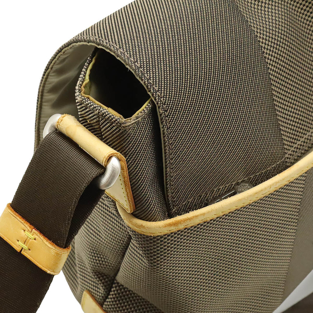 Louis Vuitton Loup Damier Geant Shoulder Bag