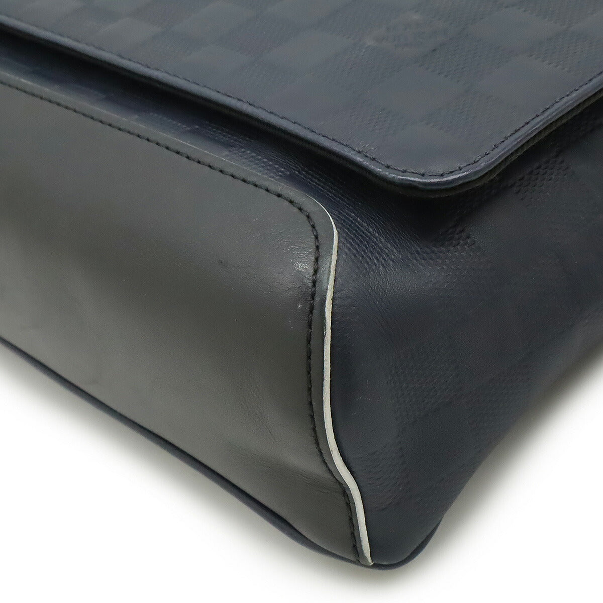 Louis Vuitton District PM Damier Infini Shoulder Bag