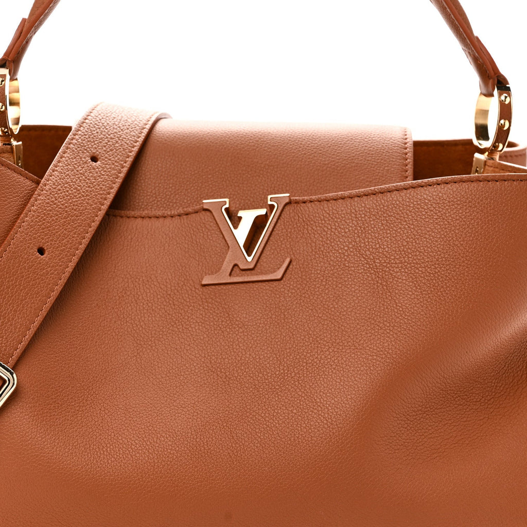Smooth Grained Calfskin Capucines GM  Souple Cognac
