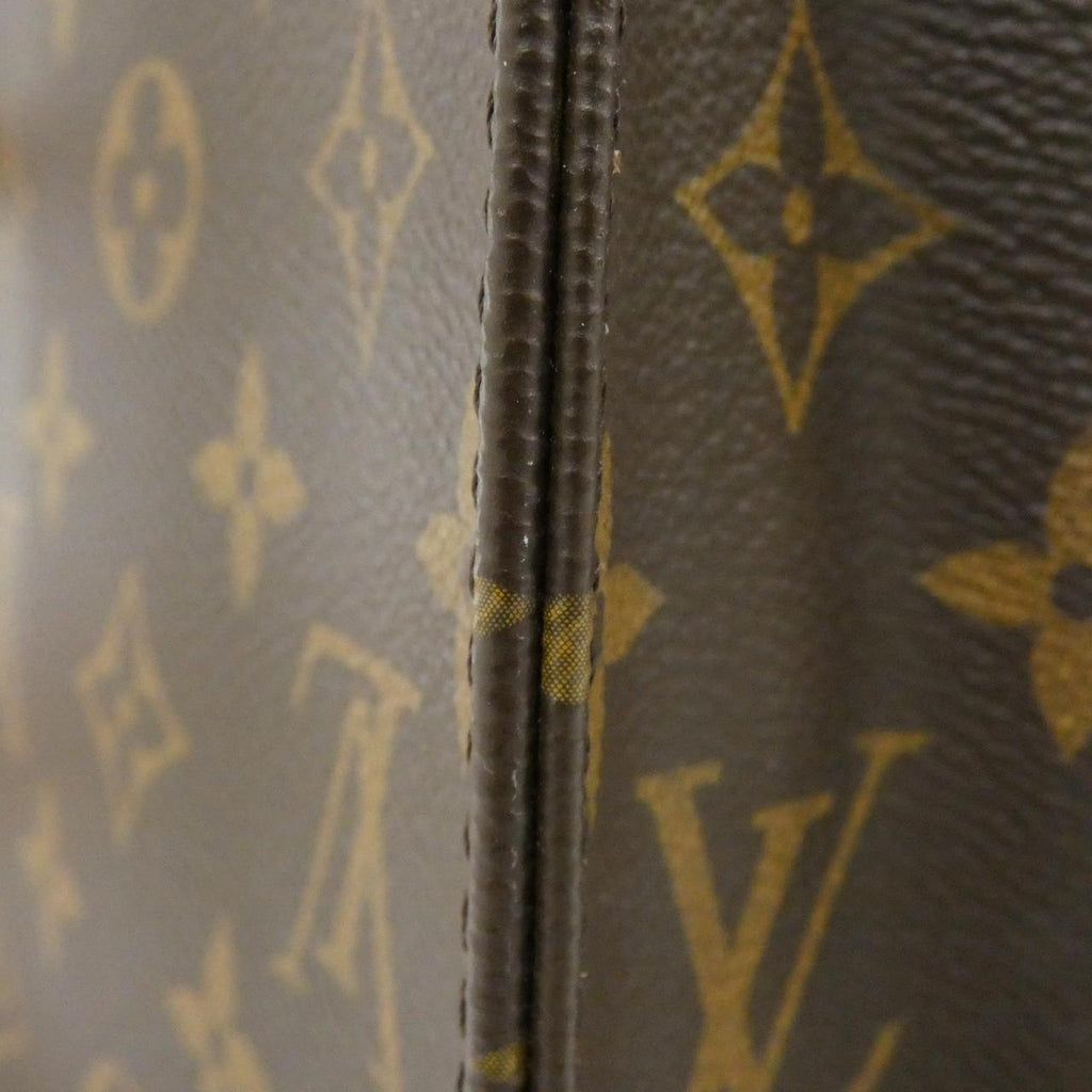 Louis Vuitton Petit Sac Plat Monogram Shoulder Bag
