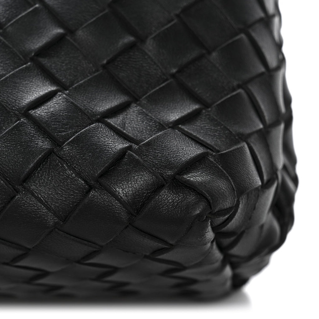 Nappa Intrecciato Medium Andiamo Shoulder Bag Black