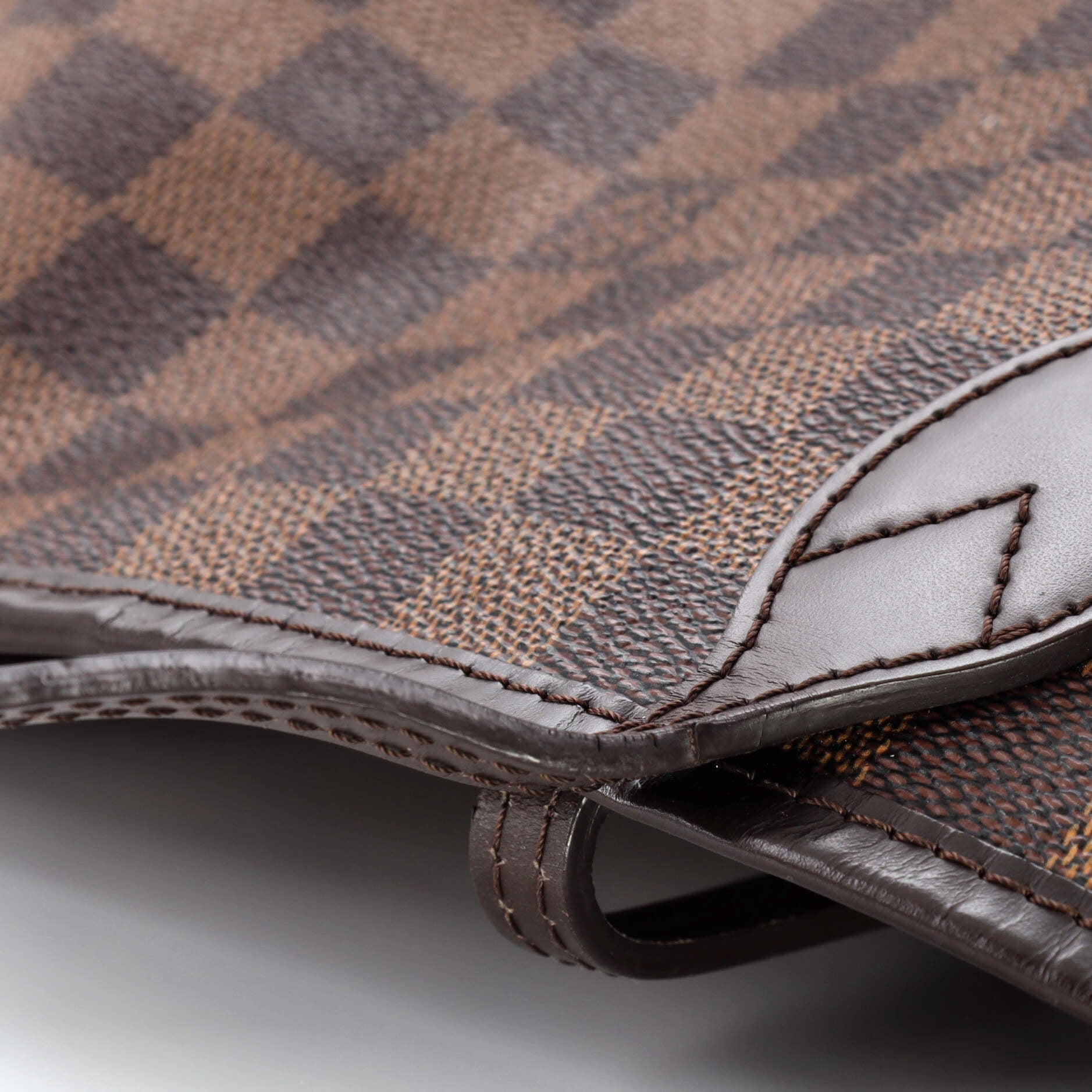 Louis Vuitton Neverfull Tote Damier MM