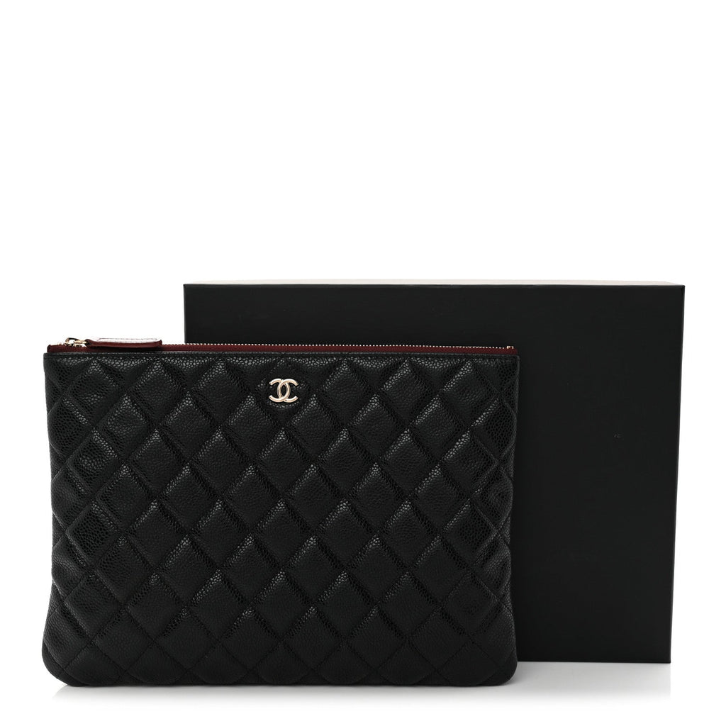 Caviar Quilted Medium Cosmetic Case Black