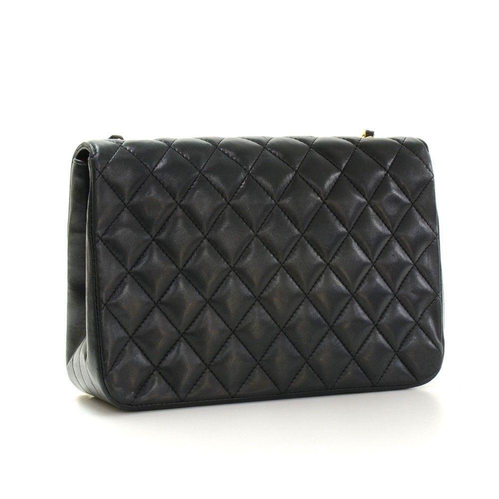 Vintage Chanel 9" Black Quilted Leather Shoulder Classic Flap Bag Excellent CC70