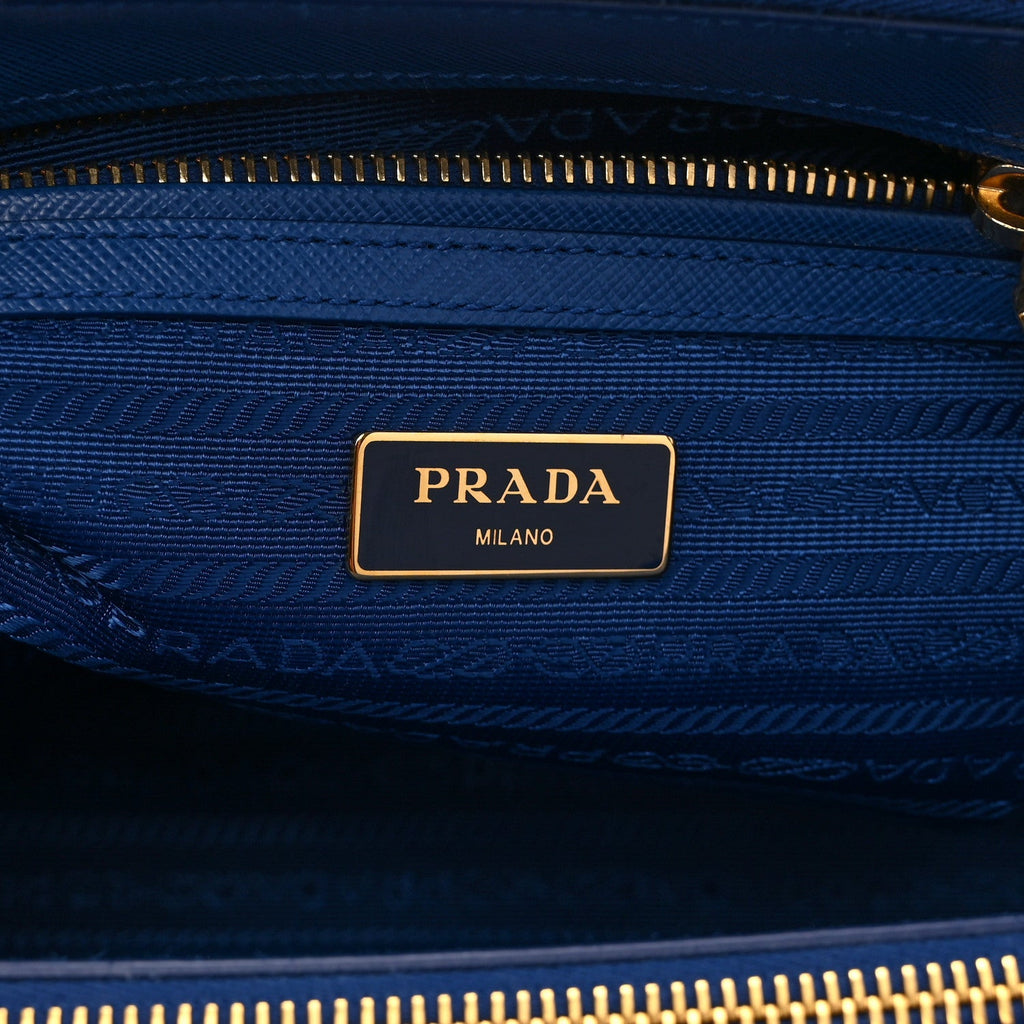 Saffiano Lux Small Galleria Double Zip Tote Bluette