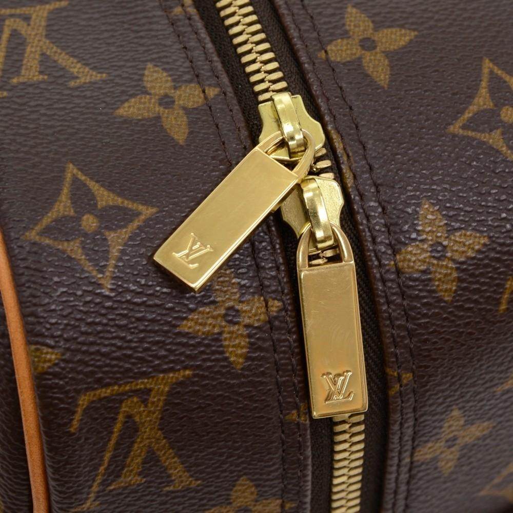 Louis Vuitto Cite GM Shoulder Bag