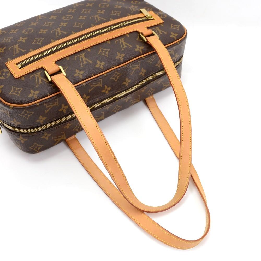 Louis Vuitto Cite GM Shoulder Bag