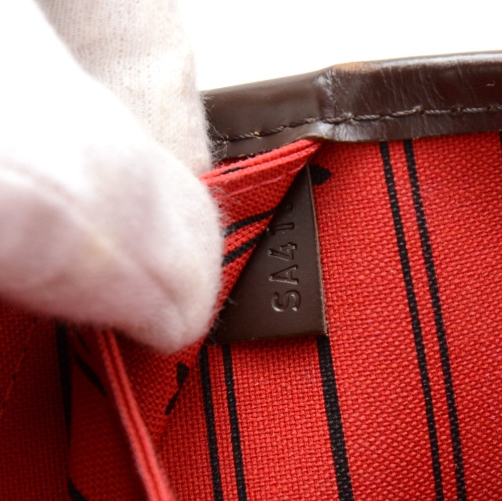 Louis Vuitto Neverfull MM Tote