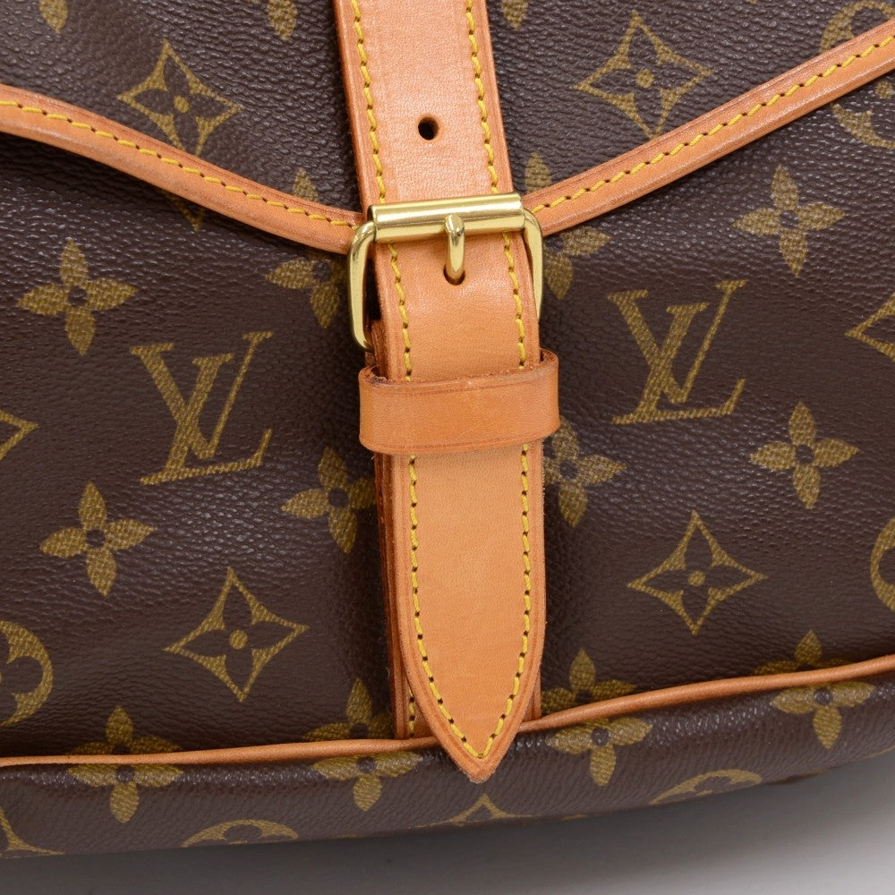 Louis Vuitto Saumur 35 Shoulder Bag