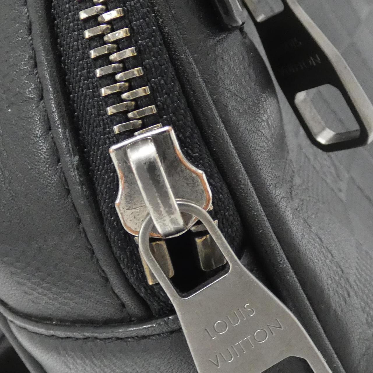 Louis Vuitton Damier Infini Shoulder Bag