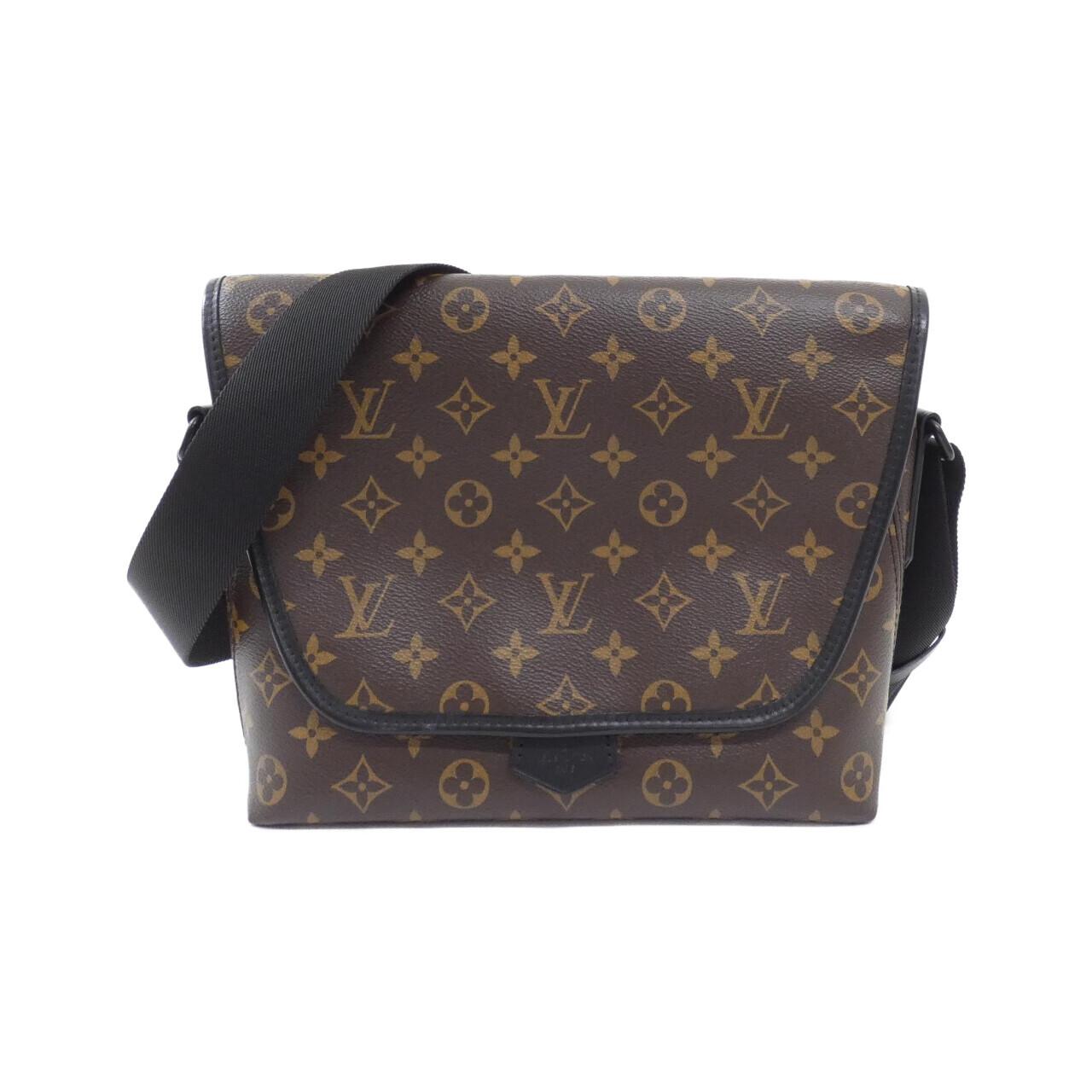 Louis Vuitton Monogram Shoulder Bag