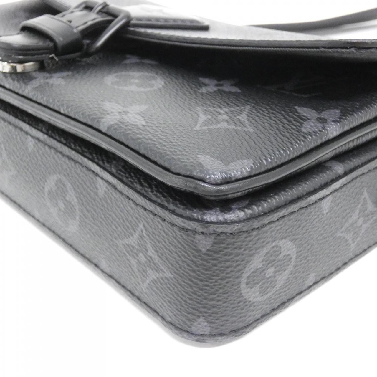 Louis Vuitton Monogram Monogram Coated Canvas Shoulder Bag